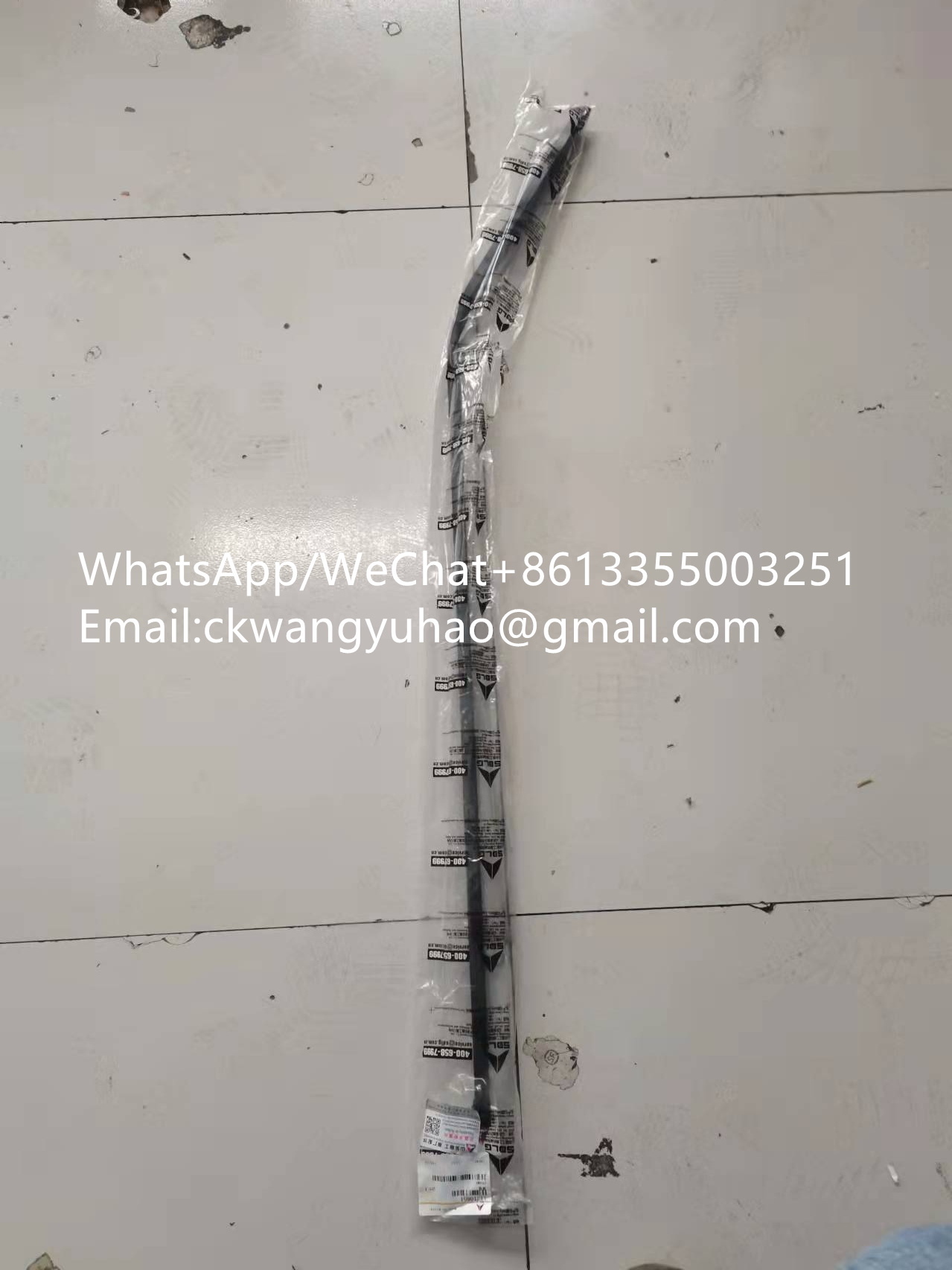 11210654 - 26170007411  LIFTING ARM 26170014871  LIFTING ARM
26170007413  LIFTING ARM 26170014871  LIFTING ARM
26170014891  CONNECTING ROD 26170014892  CONNECTING ROD
26170009201  CONNECTING ROD 26170014892  CONNECTING ROD
26170009202  CONNECTING ROD 26170014892  CONNECTING ROD
4120002283106  COVER 4120002284109  COVER
4120000731001  SEAT 4120003040002  BODY
4120002396  HOSE ASSEMBLY 4120002874  HOSE ASSEMBLY
4120002606059  RETAINING RING 4120000730057  LOCK RING
4120002606034  O-RING 4120000730059  O-RING
4120002606068  BALL 4120000730065  BALL
4120002606069  PLUG 4120000730066  PLUG
4120002606039  PLUG 4120000730066  PLUG
11212338  HOSE 11217776  HOSE
11214711  HOSE 11217776  HOSE
11214449  HOSE 11217776  HOSE
11214709  HOSE 11217772  HOSE
11212356  HOSE 11217772  HOSE
11214710  HOSE 11217775  HOSE
11212362  HOSE 11217775  HOSE
4120008071  Relief valve 4120002435  RELIEF VALVE
4120003633  NIPPLE 4120002598  THREE-WAY NIPPLE
26240001651  PROTECTING PLATE 26240001652  PROTECTING PLATE
26240009981  PROTECTING PLATE 26240009982  PROTECTING PLATE
4190000292014  Glass 4190000650  GLASS
4190000292013  Glass 4190000650  GLASS
4120003097020  BUSHING 4120001744506  BUSHING
