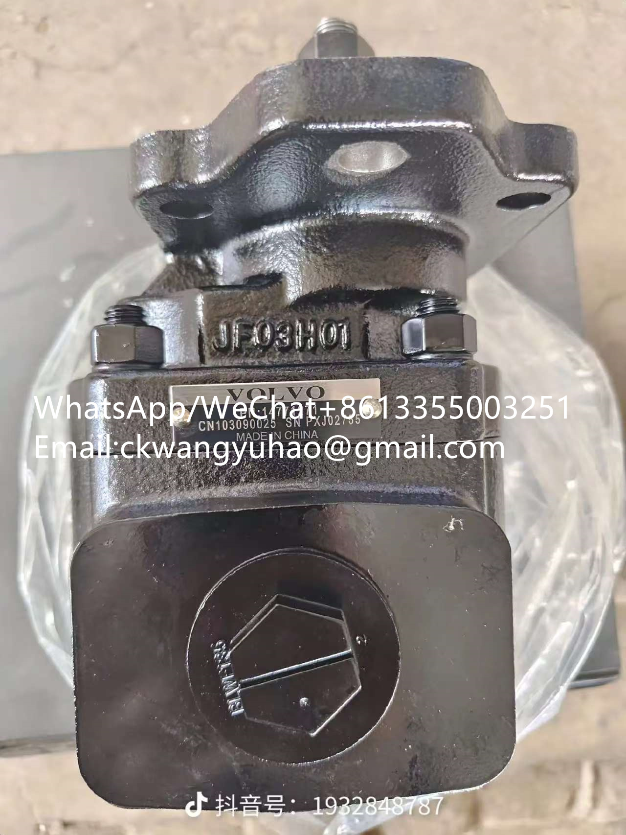 4120007903 - 4120002606037 	RETAINING PIN	4120000730027 	PIN
4120002606038 	SCREW	4120000730028 	BOLT
4120002606006 	BUSHING	4120000730047 	BUSHING
4120002606008 	WASHER	4120000730048 	WASHER
4120002606012 	SPRING	4120000730049 	SPRING
4120002606040 	RETAINING RING	4120000730051 	LOCK RING
4120002370063 	BOLT	4120002370064 	BOLT
4120002370060 	PIN	4120002370065 	PIN
26180000041 	BUCKET SLEEVE	26170011481 	SLEEVE
4120004033005 	Valve body	4120004033001 	Valve
4120004033004 	Valve	4120004033001 	Valve
21909003411 	FUEL TANK	29020014091 	FUEL TANK
4110000648 	COUPLING PIECE	4110001419 	SHAFT COUPLING
4120002606107 	O?ring	4120000730029 	O-RING
4120002606041 	O-RING	4120000730029 	O-RING
4120002606043 	RING	4120000730030 	SUPPORT RING
4120002606042 	RING	4120000730031 	SUPPORT RING
4120016268081 	Plug	4120000730034 	PLUG
4120002606048 	PLUG	4120000730034 	PLUG
4120002606051 	BLOCK	4120000730036 	BUSHING
4120002606052 	RETAINING RING	4120000730037 	RETAINING RING
4120002606053 	SPRING	4120000730038 	SPRING
4120002606055 	BALL	4120000730039 	BALL
4120002606004 	CYLINDER	4120000730044 	CYLINDER TUBE
11221360 	STUD	4110002126251 	STUD
11221358 	GASKET	4110002126253 	GASKET
11221883 	Relay	4110002126256 	STARTER RELAY