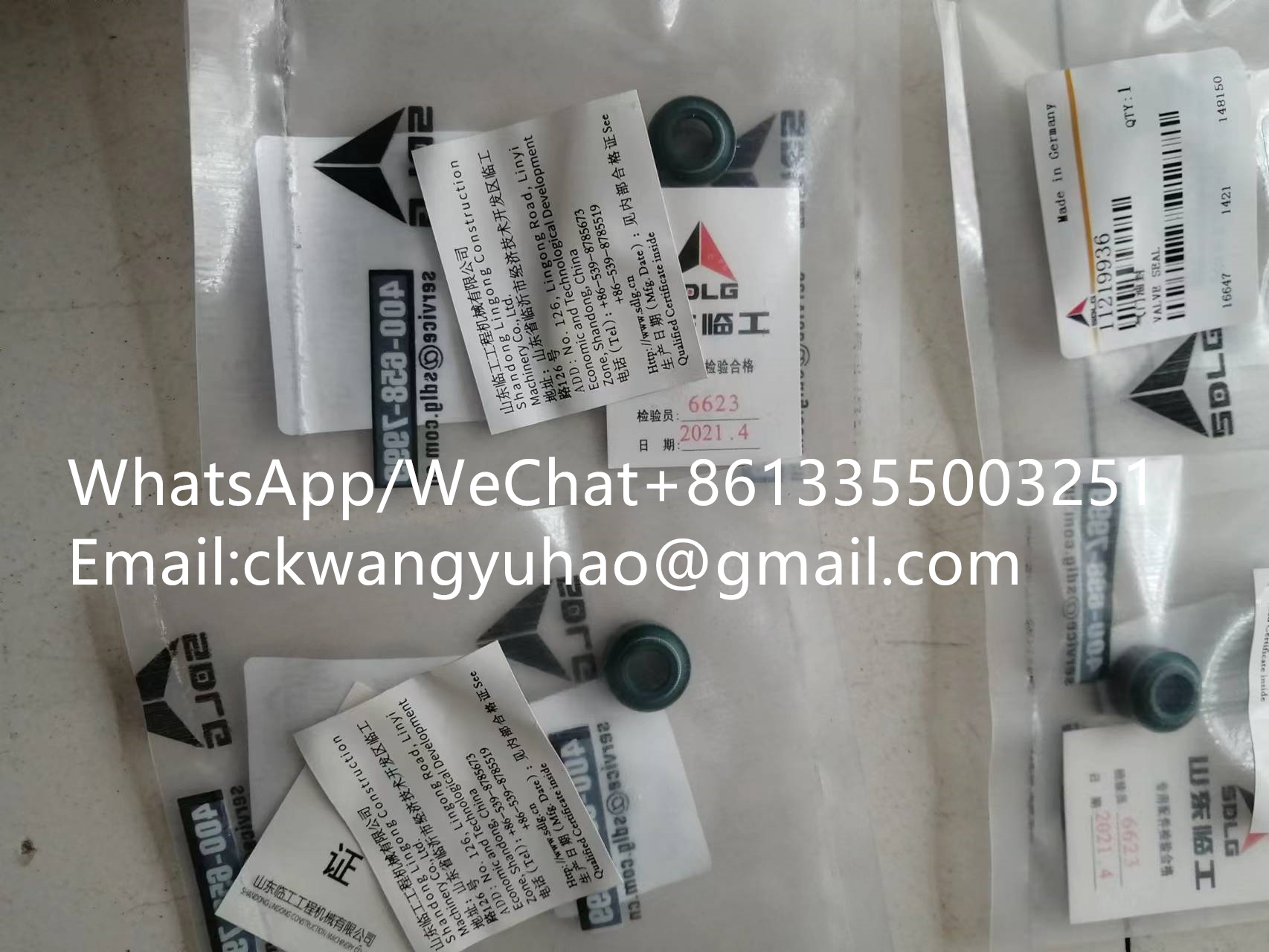 11219936 - 4110000997252 	BOLT	4110001002070 	BOLT
4110001002073 	CONNECTING ROD	4110001126059 	CONNECTING ROD
4190000831001 	SWITCH	4130000896 	HANDLE
4120002366 	BOOM CYLINDER	4120004351 	BOOM CYLINDER
7200002355 	PIN	4110000054030 	SPRING PIN
4110000846169 	SPRING PIN	4110000054030 	SPRING PIN
4110000909131 	BEARING SHELL	4110000846018 	BEARING SHELL
7200002515 	GEAR	4110000054014 	GEAR
4110000909127 	GEAR	4110000054014 	GEAR
7200002526 	TAPPET	4110000054292 	TAPPET
4110000909125 	TAPPET	4110000054292 	TAPPET
4110000727177 	HEXAGON NUT	4013000118 	NUT
7200002986 	OIL COOLER	4110000054085 	OIL COOLER
4110001923071 	SEALING RING	4110001922078 	SEALING RING
4120005494014 	CLAMP	4120005022012 	CLAMP
4110000201 	TIRE	4110000005 	TIRE
11225396 	Safety valve	4110001061089 	SAFETY VALVE
11224421 	Sealing collar	4110001183 	O-ring
11225397 	Needle bearing	4110001061096 	ROLLER BEARING
4110001007042 	FUEL FILTER	4110000509232 	FUEL FILTER INSERT
4110001475058 	FUEL FILTER	4110000509232 	FUEL FILTER INSERT
4110001167002 	FUEL FILTER INSERT	4110000509232 	FUEL FILTER INSERT
4110000988094 	FUEL FILTER	4110000509232 	FUEL FILTER INSERT
4120002367009 	SEALING RING	4120002367001 	SEALING RING KIT
11223188 	Hexagon screw	11210122 	HEXAGON SCREW
4190002383 	CIGARETTE LIGHTER	4130000749 	CIGARETTE LIGHTER
4190002378 	LAMP	4130001428 	INTERIOR LAMP