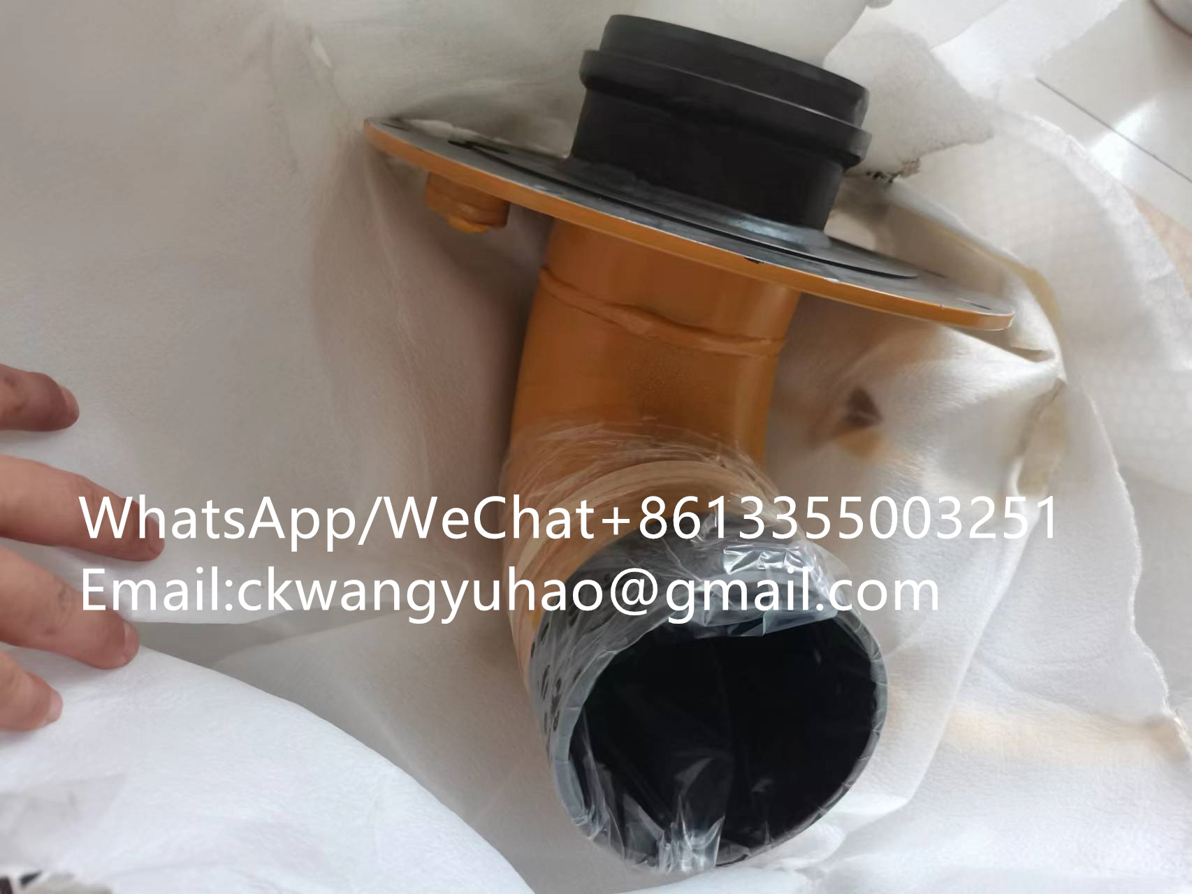 11222072 - 4110003115007 	Plug	4110000924093 	PLUG
4110000846008 	SCREW	4110000924096 	SCREW
4110001898003 	Washer	4110000556130 	SEALING RING
4110001952002 	SEALING RING	4110000556130 	SEALING RING
4110001985004 	HOSE	4110000556202 	HOSE
4110001985005 	HOSE	4110000592008 	HOSE
2010900111043 	GASKET	4110000556069 	GASKET
4110000592006 	AIR CLEANER	4110000784 	AIR CLEANER
4110000924041 	PRIMARY FILTER	4110000784 	AIR CLEANER
4110000924172 	PRIMARY FILTER	4110000784 	AIR CLEANER
4110000560084 	BRACKET	4110000561119 	FILTER NETTING
4110000560034 	FILTER INSERT	4110000561119 	FILTER NETTING
4110000561112 	SPACER SLEEVE	4110000560079 	SLEEVE
4110000560056 	PLUG	4110000561305 	PLUG
4110000561037 	SCREW	4110000560020 	SCREW
4110000561035 	SCREW	4110000560019 	SCREW
29050014081 	GEAR	29050014082 	GEAR
29070020461 	Thrust washer	29070000381 	SHIM
4110001017056 	CYLINDER LINER KIT	4110000556161 	CYLINDER LINER
2010900111023 	BEARING SHELL	4110000556252 	BEARING SHELL
4110002883001 	Plug	4110000924020 	PLUG
4110003834001 	Plug	4110001015115 	PLUG
4110000223012 	Flange	4110000218049 	FLANGE
4110000223047 	Oil pipe 0bd05-10000	4110000218061 	HOSE ASSEMBLY
4110001012C	Hydraulic oil cooler	4110001012 	HYDRAULIC OIL COOLER
29340042781 	Platform	29340015571 	PLATFORM
7200001874 	Spring washer	7200001988 	WASHER