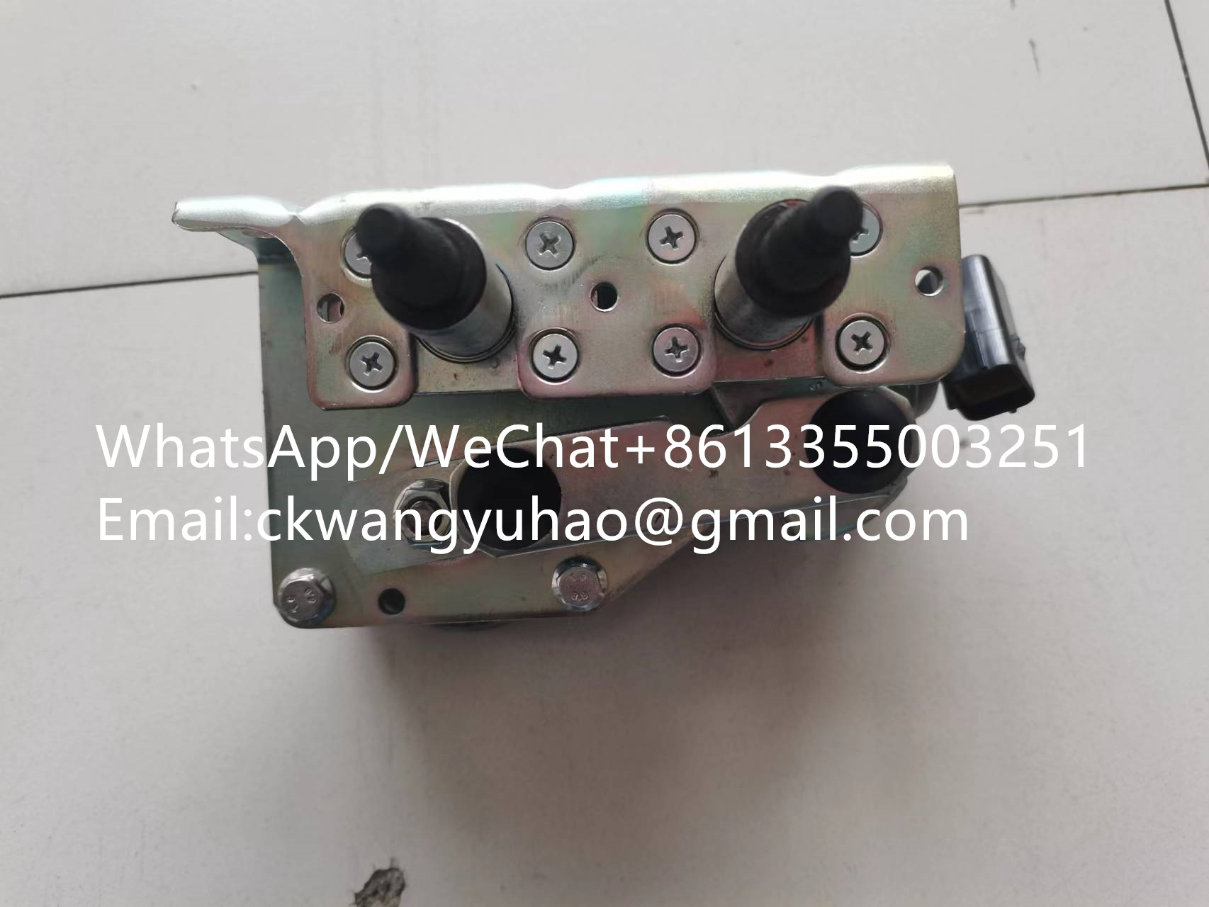 11210645motor - 2010900111021  BEARING SHELL  4110000556110  BEARING SHELL
2010900111023  BEARING SHELL  4110000556252  BEARING SHELL
2010900111024  THERMOSTAT  4110000556085  THERMOSTAT
2010900111028  GASKET  4110000556155  GASKET
2010900111029  WASHER  4110000556087  RUBBER WASHER
2010900111031  WASHER  4110000556227  GASKET
2010900111033  GASKET  4110000556159  GASKET
2010900111034  GASKET  4110000556128  WASHER
2010900111035  GASKET  4110000556196  GASKET
2010900111036  WASHER  4110000556093  RUBBER WASHER
2010900111037  WASHER  4110000556062  GASKET
2010900111040  GASKET  4110000556103  GASKET
2010900111042  GASKET  4110000556189  GASKET
2010900111043  GASKET  4110000556069  GASKET
2050900009011  SPIDER  4110000490001  SPIDER
2050900108002  TIRE  4110000016002Y TIRE
2050900108003  INNER TUBE  4110000016001  TIRE
2808000066024  ROLLER BEARING  4021000322  Bearing
2808000066036  BEARING  4021000262  BEARING
2808000111007  O-RING  4030000482  O-RING
2808000111010  LUBRICATING NIPPLE  4030000065  LUBRICATING NIPPLE
2808000112008  LUBRICATING NIPPLE  4030000065  LUBRICATING NIPPLE
2810000340006  ROLLER BEARING  4021000368  Roller bearing
2810000340011  ROLLER BEARING  4021000322  Bearing
2810000340086  ROLLER BEARING  4021000370  Bearing
2810000340088  ROLLER BEARING  4021000334  Bearing
2835000007019  BEARING  28100003851  ROLLER BEARING
2835000007024  O-RING  4030000017  O-RING
2880902856022  CROWN WHEEL  2880902856052  CROWN WHEEL
2880902856023  CROWN WHEEL  2880902856053  CROWN WHEEL
2880902856048  CROWN WHEEL  2880902856053  CROWN WHEEL
2880902856051  CROWN WHEEL  2880902856052  CROWN WHEEL
2905000653001  Spider  2908000652002  SPIDER
2908000005001  Universal joint  2908000753001  SPIDER
2908000102003  PROPELLER SHAFT  2050900027001  SPIDER
2908000102007  CROSS SHAFT  2050900027001  SPIDER
2908000102023  Lubricating nipple  4110003774001  null
2908000106001  SPIDER  2050900027001  SPIDER
2908000106011  SPIDER  2908000106001  SPIDER
2908000106012  Yoke  2050900027002  LINK YOKE
2908000872003  CROSS SHAFT  4110003137002  Spider
2929000106023  Rear view mirror  29290013761  REAR VIEW MIRROR
2929000106023  Rear view mirror  29290013761  Rear view mirror
2929000871003  REAR VIEW MIRROR  29290013761  REAR VIEW MIRROR