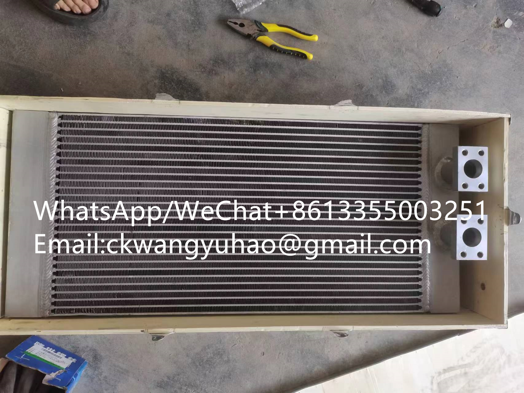 11220135radiator - 14404724  Cover plate  14408115  Cover
14404743  Air cleaner  11214419  AIR FILTER
14404752  LOCK  11216050  LATCH
14404762  Cover plate  11218470  COVER PLATE
14404835  Framework  14407347  Framework
14404849  Protecting plate  26091000421  Track guard
14404888  CLAMP  14408296  Clamp
14404891  Air cleaner  11222548  null
14404917  SLIDING WINDOW  14406802  Sliding window
14404928  SLIDING WINDOW  14406802  Sliding window
14404996  DECAL  14401685  Decal
14405010  Battery  4130016269  Battery
14405023  PLATE  14402366  Bracket
14405135  EXCAVATOR BOOM  14406752  Excavator boom
14405185  CLAMP  14405541  CLAMP
14405224  RELIEF VALVE  11225586  null
14405251  COUNTERWEIGHT  26280007341  Counterweight
14405308  PIPE  14404318  Pipe
14405327  Undercarriage frame  14406652  Undercarriage frame
14405329  HOSE ASSEMBLY  14406249  Hose assembly
14405336  HOSE ASSEMBLY  14407328  Hose assembly
14405377  DRIVE UNIT  14410823  Drive unit_assy track
14405379  HYDRAULIC MOTOR  14410270  Drive unit_assy track
14405381  Hydraulic motor  11222999  Drive unit
14405392  PIN  14405386  PIN
14405420  DOOR LOCK  11216049  LATCH
14405488  PROTECTING PLATE  14406930  Cover track motor
14405489  PROTECTING PLATE  14406930  Cover track motor
14405562  1-link set  11222938  null
14405585  SOLENOID VALVE  11225760  null
14405628  Superstructure frame  14406484  Superstructure frame
14405632  Hydraulic fluid tank  14400595  Hydraulic fluid tank
14405662  Idler  14401521  IDLER
14405664  Idler  14404059  Idler
14405693  Hose  14407525  Hose
14405751  CLAMP  14408215  Clamp
14405752  CLAMP  14408216  Clamp
14405762  Fuel tank  14403446  Fuel tank
14405763  Fuel tank  14402525  Fuel tank
14405769  Fuel tank  14407360  null
14405770  Fuel tank  14406228  Fuel tank
14405775  Fuel tank  14407354  null
14405776  Fuel tank  14407356  Fuel tank
14405781  FUEL FILTER INSERT  11214252  FILTER