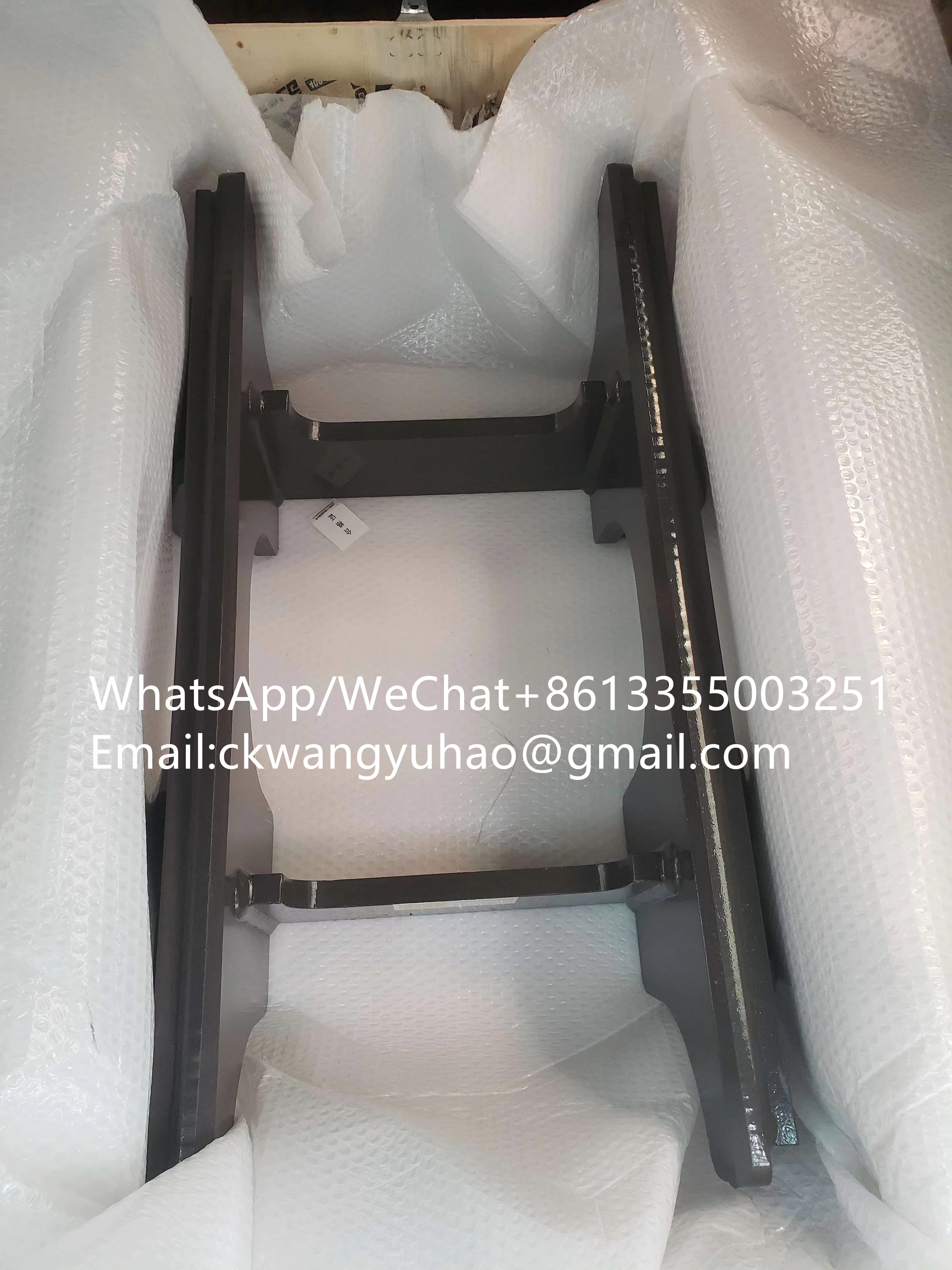 26091000031chainguard - 4110001966  TIRE  4110001966Y null
4110001966  Tire  4110001966Y null
4110001969  TIRE  4110001969S null
4110001969  TIRE  4110001969S null
4110001969  TIRE  4110001969S null
4110001969  TIRE  4110001969S null
4110001969  TIRE  4110001969S null
4110001969  Tire  4110001969S null
4110002032  TIRE  4110002032Y null
4110002032  TIRE  4110002032Y null
4110002090  TIRE  4110002090Y null
4110002108  ENGINE  4110001692  ENGINE
4110002109  FAN  4110015996  Fan
4110002115  CAP  4110001929  CAP
4110002154  TIRE  4110002154Y null
4110002154  Tire  4110002154Y null
4110002160  RADIATOR  4110002276  RADIATOR
4110002170  PROPELLER SHAFT  4110002862  Propeller shaft
4110002248  Control unit  4110002168073  Engine control unit
4110002277  EXPANSION TANK  4110002190  EXPANSION TANK
4110002299  ENGINE CONTROL MODULE  4110002168073  Engine control unit
4110002311  MUFFLER  26010022361  Muffler
4110002411  MUFFLER  26010022371  Muffler
4110002434  CONTROL MECHANISM  4110002903  CONTROL MECHANISM
4110002441  ENGINE  4110002751  ENGINE
4110002666  COVER  4110004262  Cover
4110002747  OIL FILTER  4110000613  FUEL FILTER
4110002756  MUFFLER  26010023221  Muffler
4110002832  Roller bearing  4110003786  Roller bearing
4110002859  Fan  4110004270  Fan
4110002900  Transmission  4110004032  Transmission
4110002908  RADIATOR  4110004113  Radiator
4110002912  Propeller shaft  4110004221  Propeller shaft
4110002952  Three-way branching  28012001211  null
4110003075  Radiator  4110003612  Radiator
4110003076  Radiator  4110003613  Radiator
4110003085  Propeller shaft  4110003774  Propeller shaft
4110003110  Radiator  4110004001  1
4110003265  Fan  4110000966  FAN
4110003274  Slew ring  4110015657  Swing ring
4110003281  Propeller shaft  4110003769  Propeller shaft
4110003313  Fuel pump  4110016080224  Fuel pump
4110003360  Radiator  4110003614  null
4110003396  Protection  4110003397  null