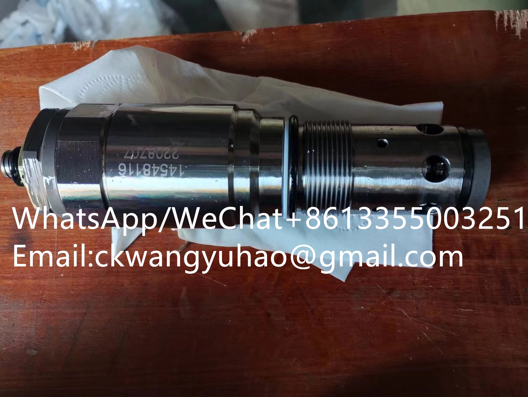 11222107valve - 11211909  HOSE ASSEMBLY  11217275  HOSE
11211910  HOSE  11217272  HOSE
11211911  HOSE ASSEMBLY  11217287  HOSE
11211912  HOSE ASSEMBLY  11217309  HOSE
11211913  HOSE  11217343  HOSE
11211914  PIPE  11217235  PIPE
11211915  PIPE  11217236  PIPE
11211916  PIPE  11217238  PIPE
11211917  PIPE  11217242  PIPE
11211918  HOSE  11217262  HOSE
11211919  HOSE  11217263  HOSE
11211920  PIPE  11217233  PIPE
11211922  VALVE  11222549  Valve
11211923  PIPE  11217252  PIPE
11211924  PIPE  11217253  PIPE
11211927  HOSE  11217268  HOSE
11211932  PIPE  11217250  PIPE
11211933  PIPE  11217244  PIPE
11211935  BRACKET  11219616  BRACKET
11211936  PIPE  11217241  PIPE
11211939  PLATE  11219617  PLATE
11211943  HOSE  11217255  HOSE
11211944  HOSE  11217259  HOSE
11211946  CONTROL VALVE  11214528  CONTROL VALVE
11211948  VALVE  11221028  CHECK VALVE
11211951  HEX. SOCKET SCREW  11210157  HEX. SOCKET SCREW
11211966  VALVE  11211948  VALVE
11211974  VALVE  11221029  CHECK VALVE
11211979  VALVE  11211974  VALVE
11211986  VALVE  11220356  VALVE SEAT
11211987  O-RING  11212381  O-RING
11211988  BLOCK  11220370  BLOCK
11211991  SLEEVE  11225767  null
11212003  O-RING  11221049  O-RING
11212008  BOLT  11210081  HEX. SOCKET SCREW
11212009  HEX. SOCKET SCREW  11210216  HEX. SOCKET SCREW
11212014  HOSE ASSEMBLY  11217356  HOSE
11212015  HOSE  11217357  HOSE
11212016  HOSE ASSEMBLY  11217360  HOSE
11212017  HOSE  11217361  HOSE
11212018  HOSE ASSEMBLY  11217363  HOSE
11212019  HOSE  11217300  HOSE
11212020  HOSE  11217337  HOSE
11212021  HOSE ASSEMBLY  11217302  HOSE