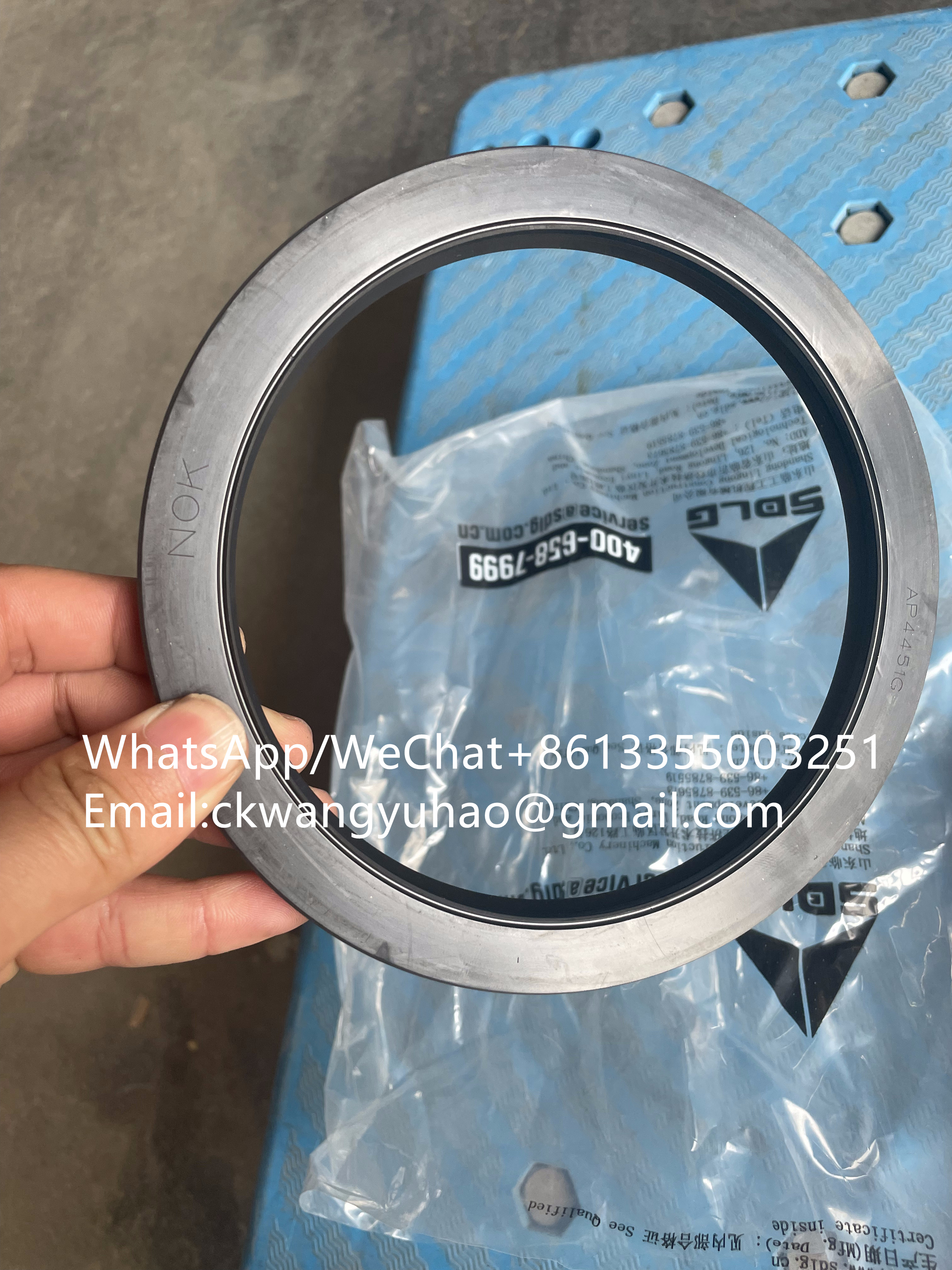 11215412Sealing Ring14630628