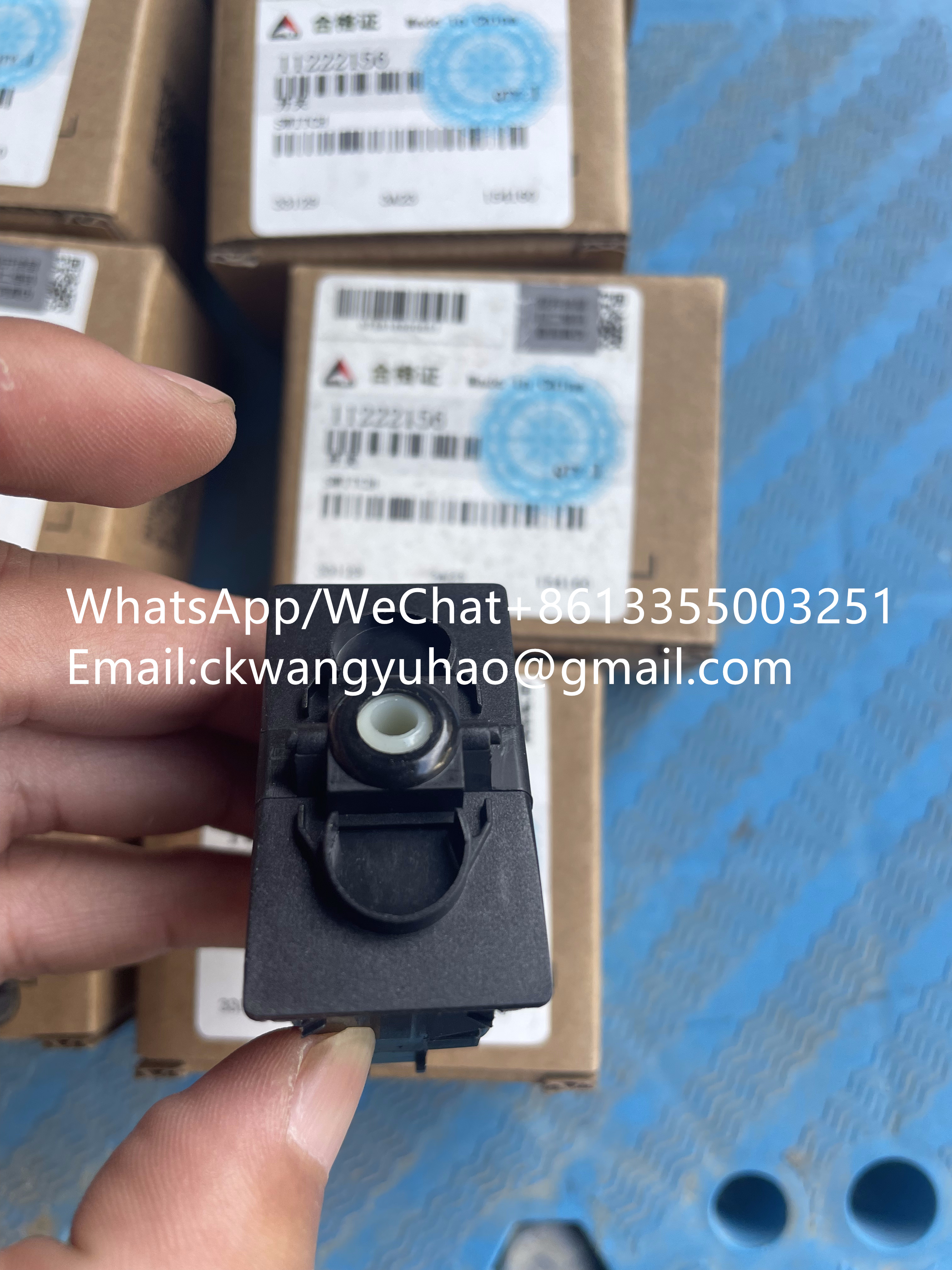 11222156 Switch 21866297 - SDLG Loader 968F 972H 975H Cab Switch 11222156 Switch 21866297