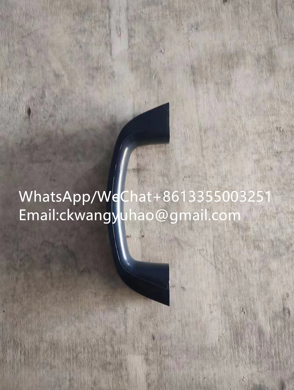 4190015746 Handle