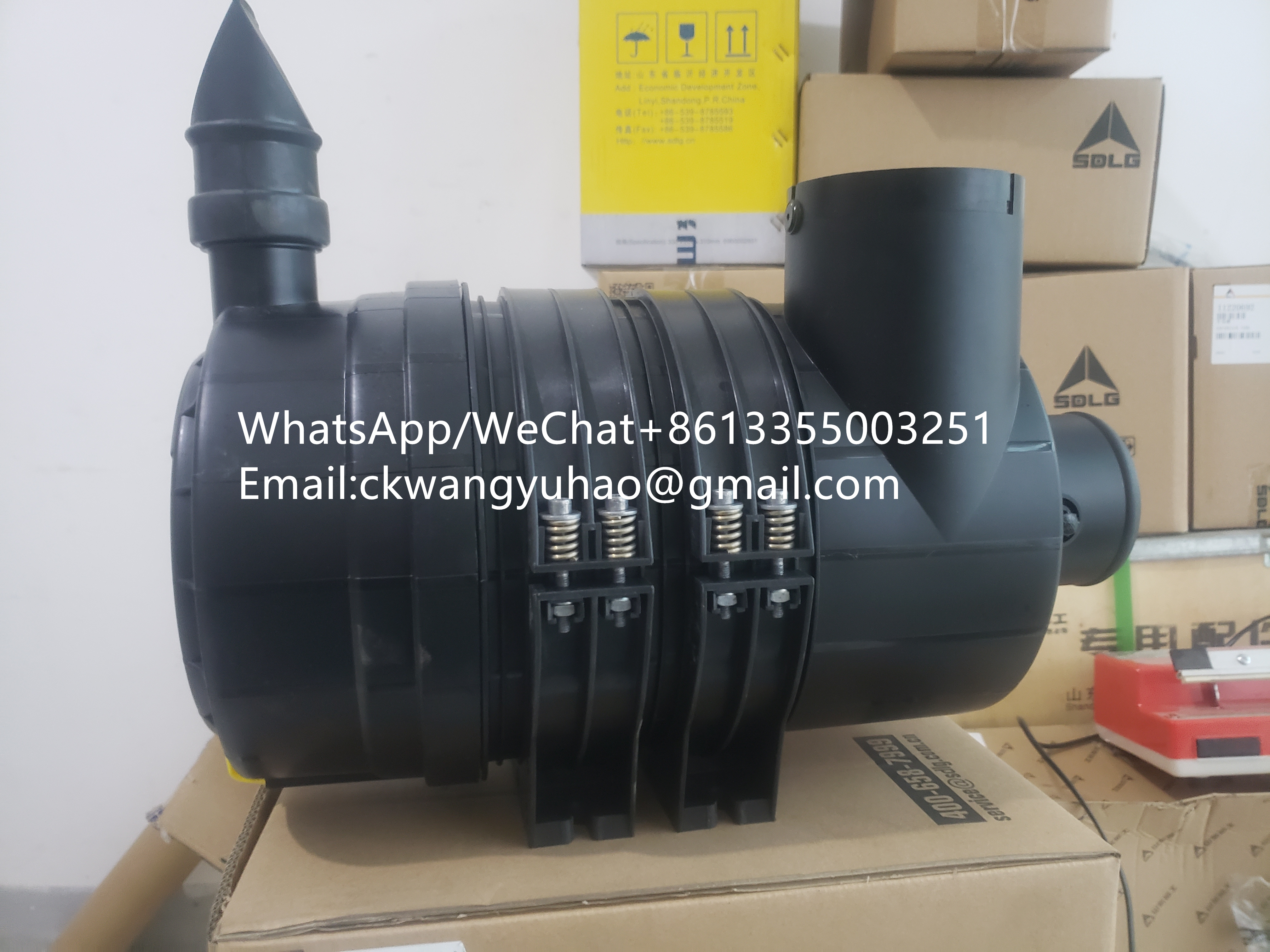 11222293 11214419Air Filter SDLG E6135F E6150F